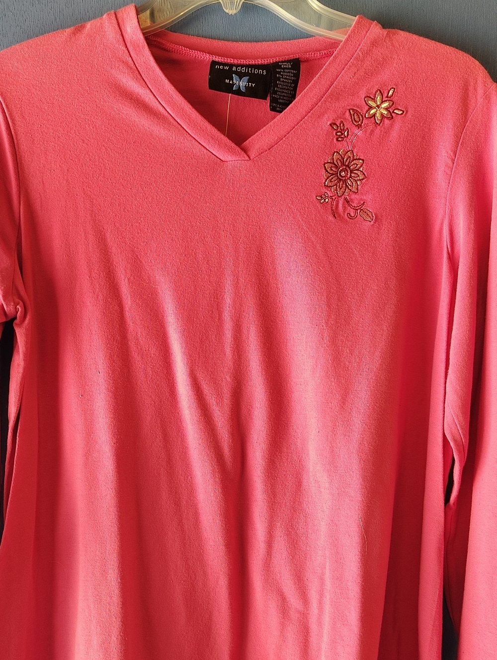 Women's Pink V-Neck Long Sleeve Embroidered Sweater